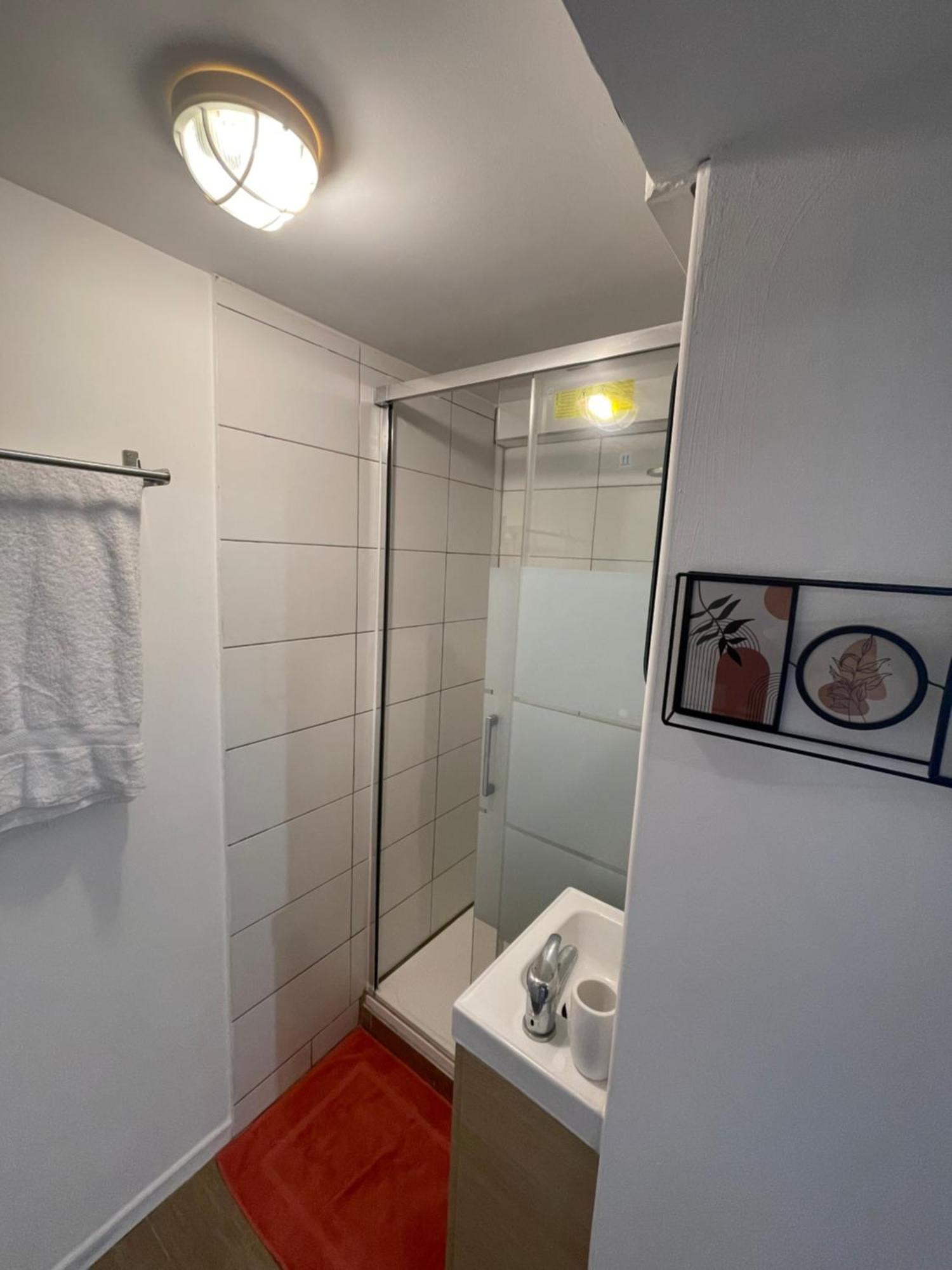 La Girafe Apartment Sannois Екстериор снимка