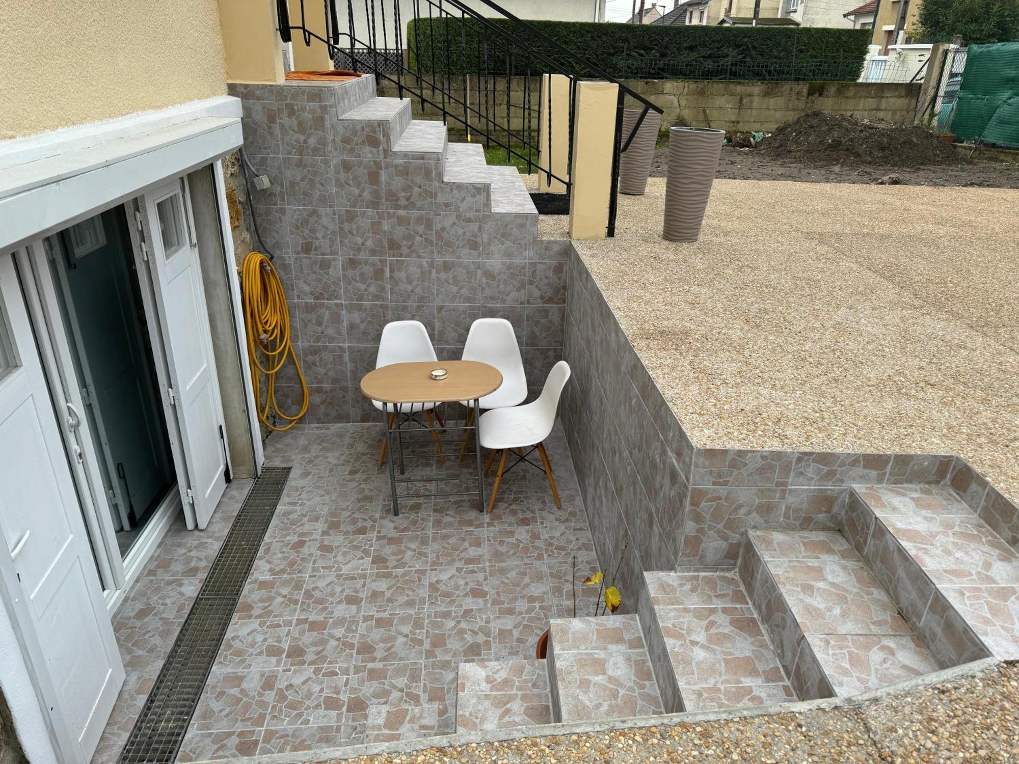 La Girafe Apartment Sannois Екстериор снимка